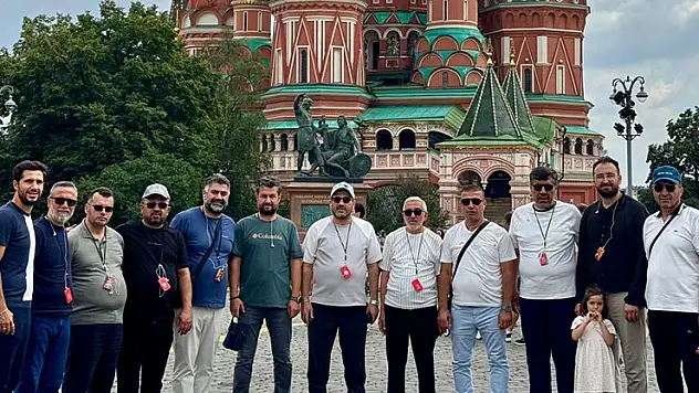 KOMÜT, Rusya gezisinde
