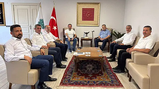 KONESOB Başkanı Karabacak'tan istişare toplantısı