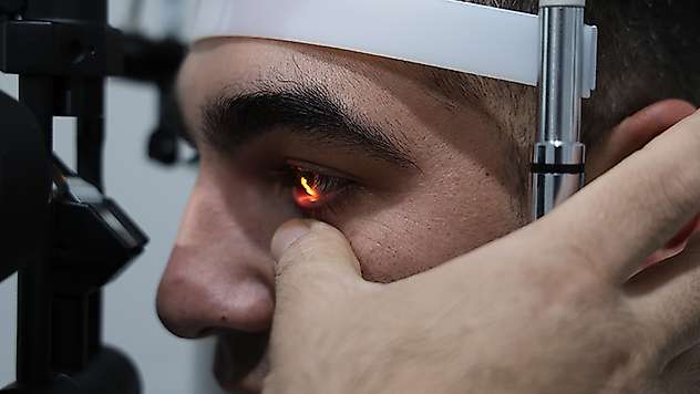 Konjonktivit tedavi edilmezse gözde ömür boyu izler bırakabiliyor
