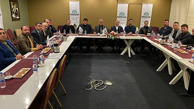 KONSİAD Konya Şubesi, Mıhoğlugil başkanlığında ilk toplantısını yaptı
