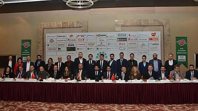 KONSİAD yönetimi gazetecilerle bir araya geldi