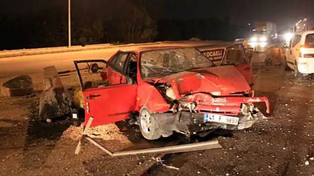 Kontrolden çıkan araç beton bariyerleri parçaladı: 1 yaralı