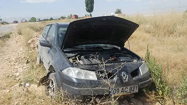 Kontrolden çıkan otomobil şarampole yuvarlandı: 5'i çocuk 10 yaralı