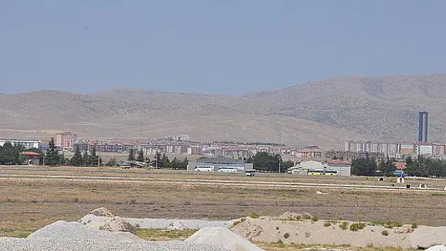 Konya 3. Ana Jet Üs Komutanlığında görevli 40 rütbeli asker gözaltında