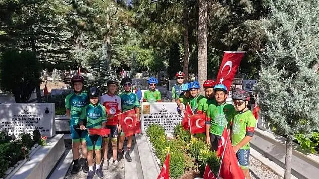 Konya'da 30 Ağustos bisiklet turu anlamlı bir adreste sonlandı