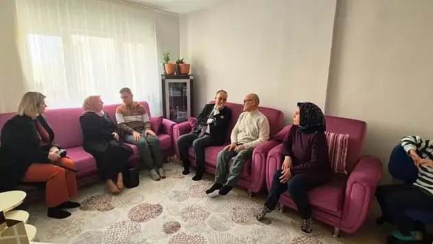 Konya Aile ve Sosyal Hizmetler ​İl Müdürü Topal'dan depremzede ailelere ziyaret