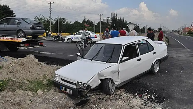 Konya Akşehir'de Trafik Kazası : 1 Yaralı