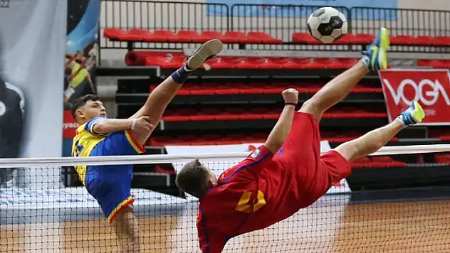 Konya Akşehir'de Futnet Türkiye Şampiyonası heyecanı yaşanıyor