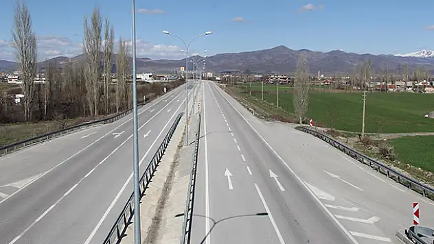 Konya-Antalya kara yolu en sakin günlerini yaşıyor