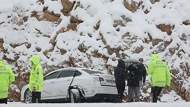 Konya- Antalya kara yolunda ulaşımda zorluk yaşanıyor