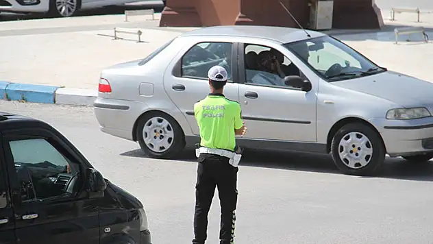 Konya-Antalya karayolunda bayram yoğunluğu