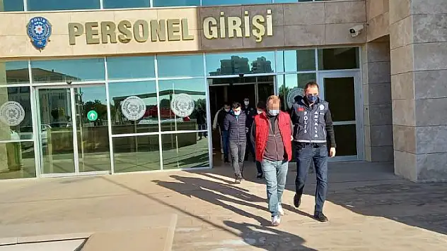 Konya, Antalya ve Burdur'da düzenlenen 'hayali konteyner' operasyonunda 2 kişi tutuklandı
