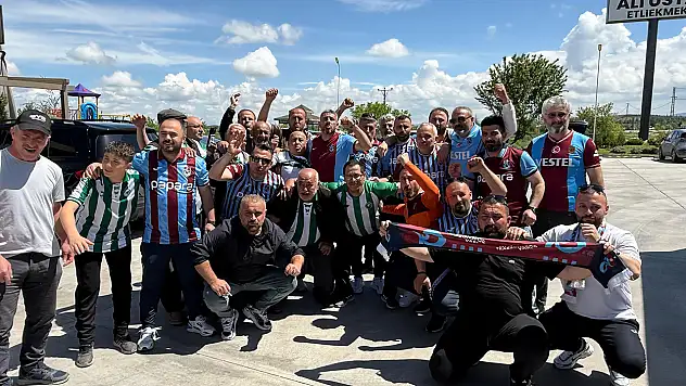 Konya-Antalya yolunda birlikte tezahürat