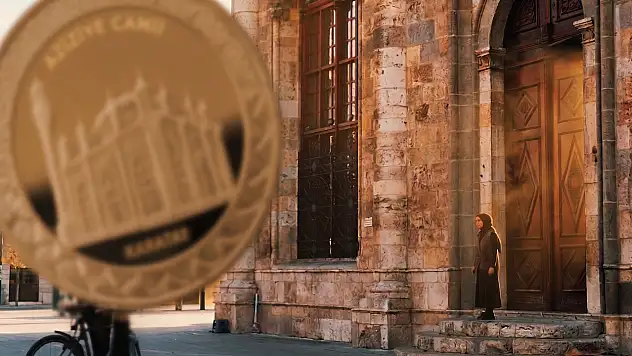 Konya Aziziye Cami, hatıralara girdi