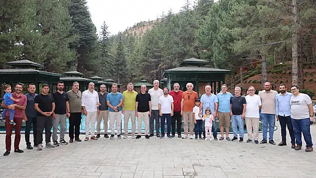 Konya basını, piknik organizasyonunda bir araya geldi

