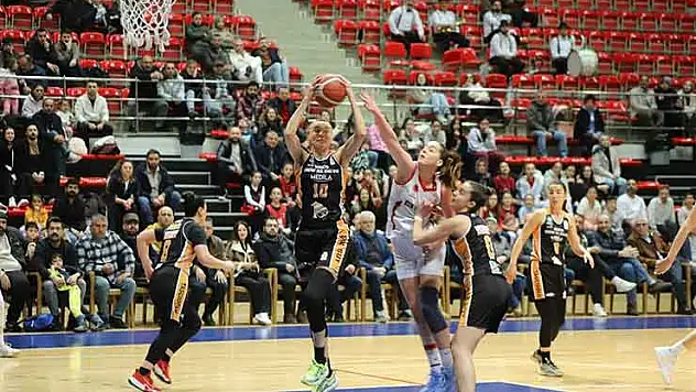 Konya Basket 1. Lig aşkına! Rakip Başkent İz