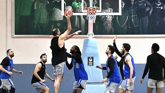 Konya Basket Başkent yolcusu!
