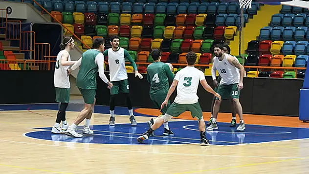 Konya Basket bileniyor