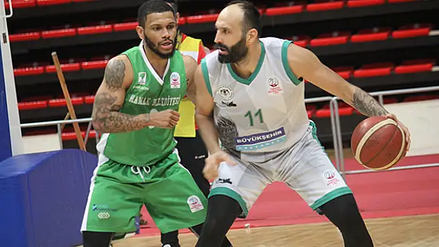 Konya Basket galibiyet peşinde