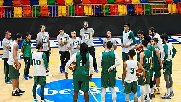 Konya Basket kenetlendi
