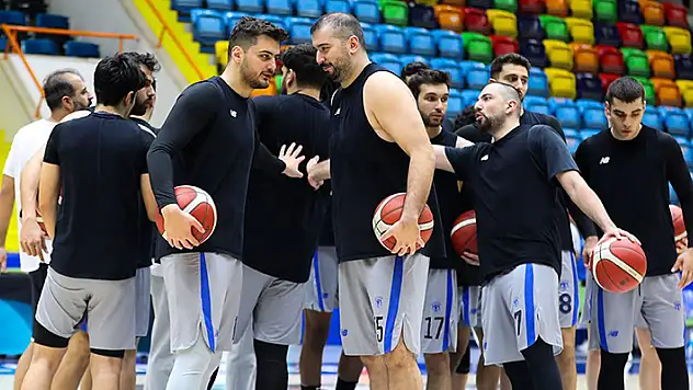Konya Basket lidere bileniyor
