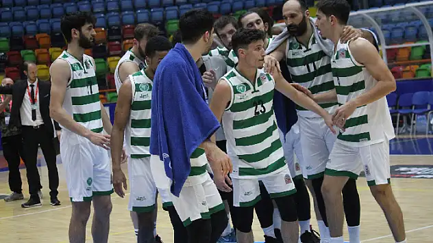 Konya Basket lideri ağırlıyor 
