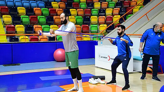 Konya Basket Mamak'a hazırlanıyor