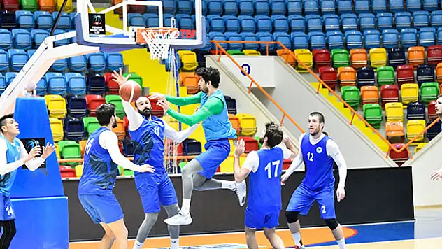 Konya Basket'te sakatlık sıkıntısı