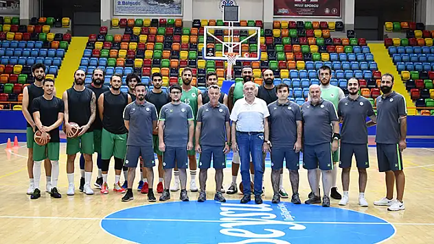 Konya Basket toplanıyor
