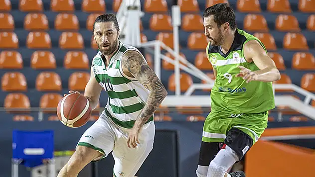 Konya Basket veda etti

