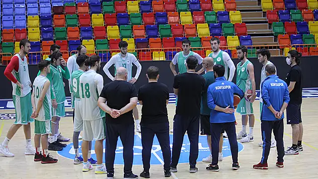 Konya Basket'te hoca arayışları 
