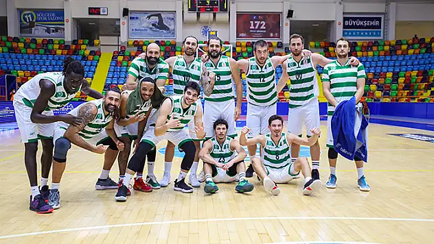 Konya Basket'te yüzler gülüyor 
