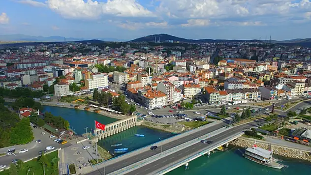 Konya Beyşehir'de 7 adet dükkan ihaleyle satılacak
