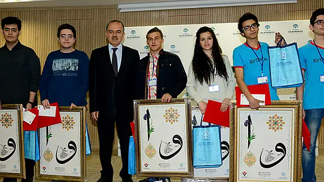 Konya Bilim Merkezi'nde Bilimsel Projeler yarıştı