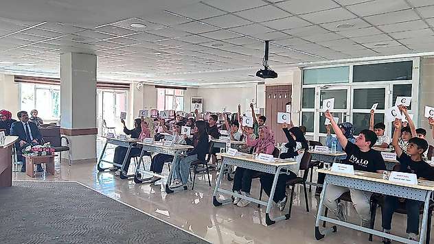 Konya Bozkır'da Yaz Kur'an Kursları öğrencilerine bilgi yarışması