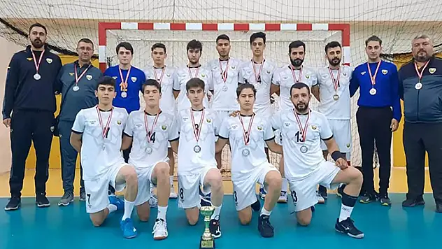 Konya BŞ. Hentbol 2. Ligi'ne yükseldi