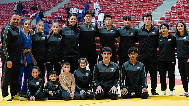 Konya B.Ş. Judo Takımı zirvede