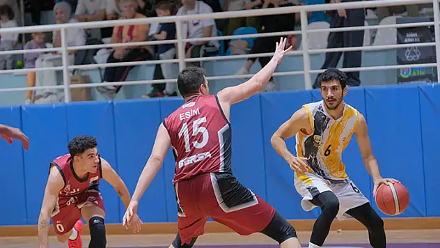 Konya Büyükşehir 3'te 3 peşinde