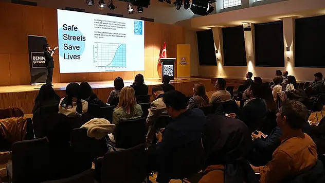 Konya Büyükşehir Avrupa Birliği Agora Toplantısı'na ev sahipliği yaptı
