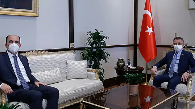 Konya Büyükşehir Belediye Başkanı Altay, Cumhurbaşkanı Yardımcısı Oktay'ı ziyaret etti