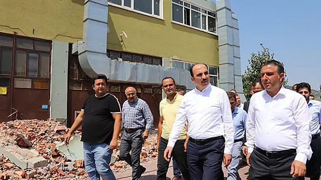 Konya Büyükşehir Belediye Başkanı Altay'dan yanan silah fabrikasında inceleme
