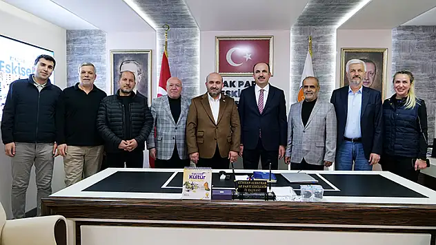 Konya Büyükşehir Belediye Başkanı Altay'dan AK Parti Eskişehir İl Başkanlığına ziyaret