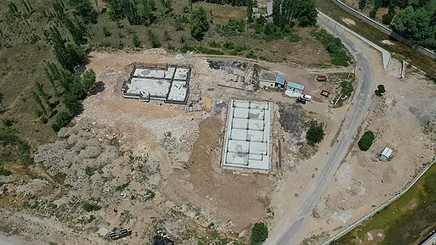 Konya Büyükşehir Belediyesi Bozkır'a yeni otogar ve itfaiye binası kazandırıyor
