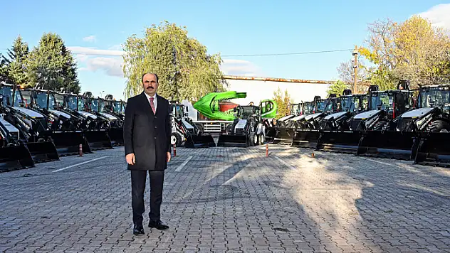 Konya Büyükşehir Belediyesi, bünyesine 60 yeni iş makinesi dahil etti