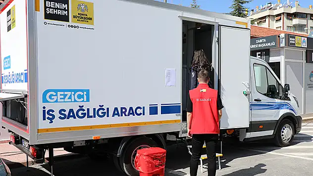Konya Büyükşehir Belediyesi personeli için 'Gezici İş Sağlığı Aracı' ile hizmet vermeye başladı