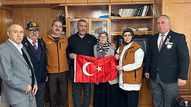 Konya Büyükşehir Belediyesi şehit öğretmenleri unutmadı