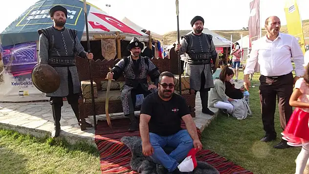 Konya Büyükşehir Belediyesinin standına yoğun ilgi
