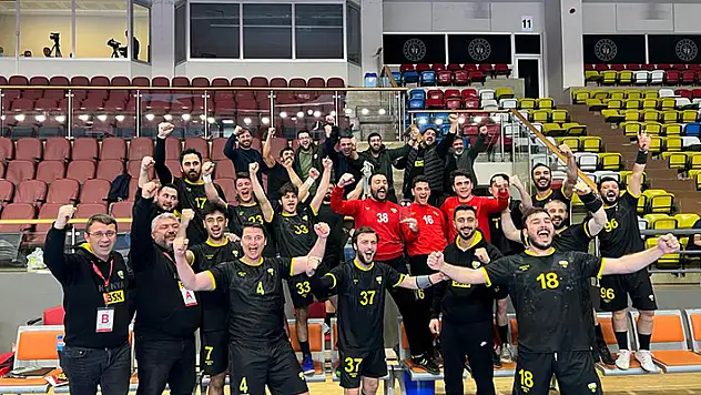 Konya Büyükşehir Belediyespor Hentbol'da Süper Lig'e yükseldi
