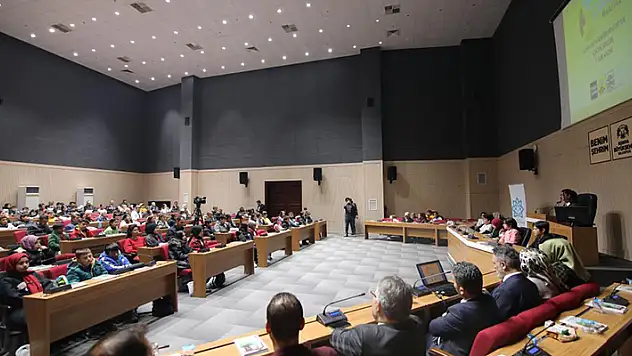 Konya Büyükşehir Çocuk Meclisi 2. Dönem Toplantısı yapıldı
