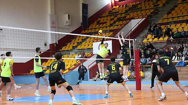 Konya Büyükşehir'de voleybol şöleni